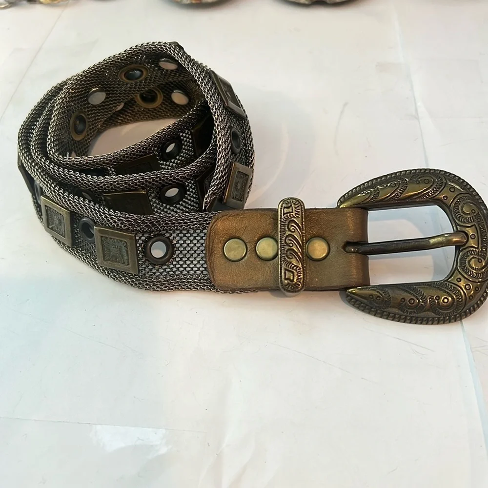 34” US Meco Paris Metal Mesh Buckle Belt